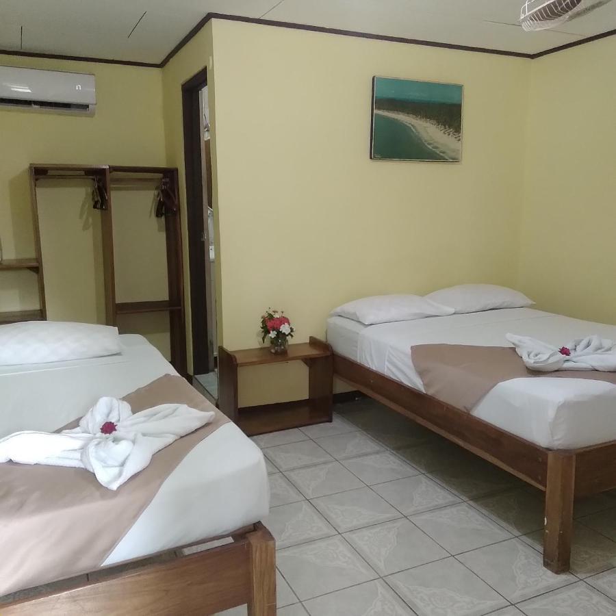 Cabinas Smith Cahuita Extérieur photo