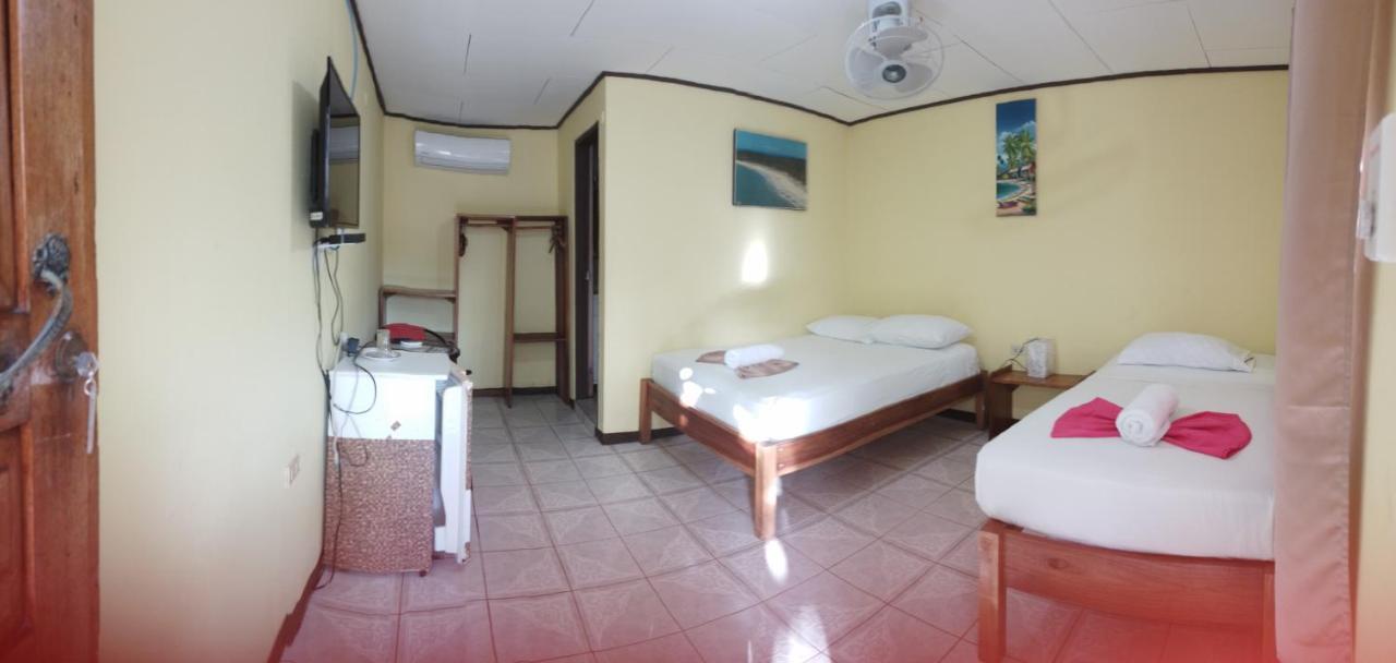 Cabinas Smith Cahuita Extérieur photo